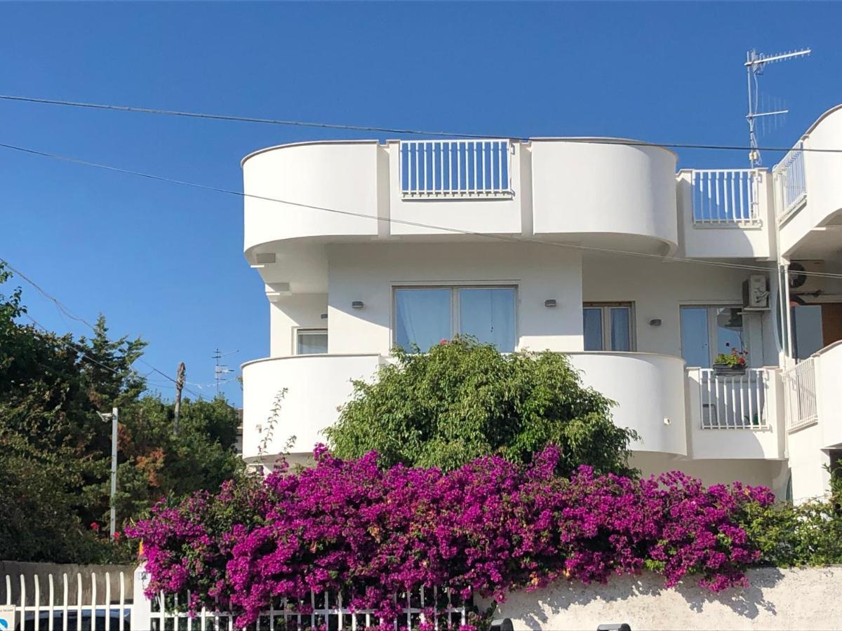 Near The Beach Палермо Екстериор снимка